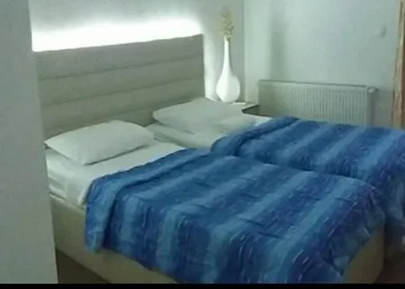 Inn Prenociste Bis