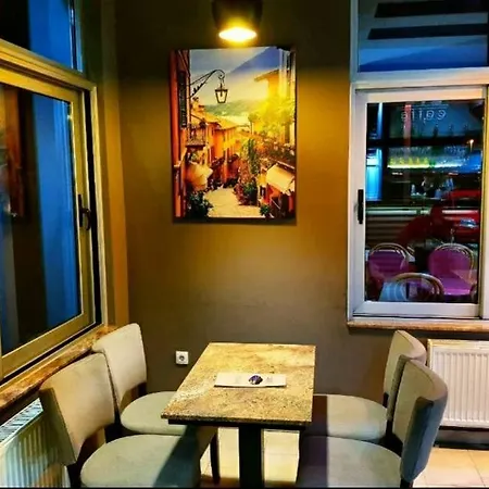 Inn Prenociste Bis