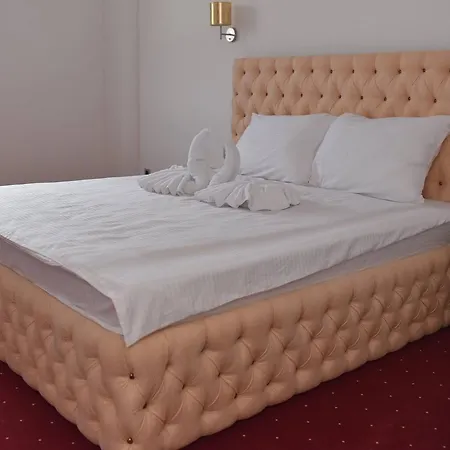 Inn Prenociste Bis